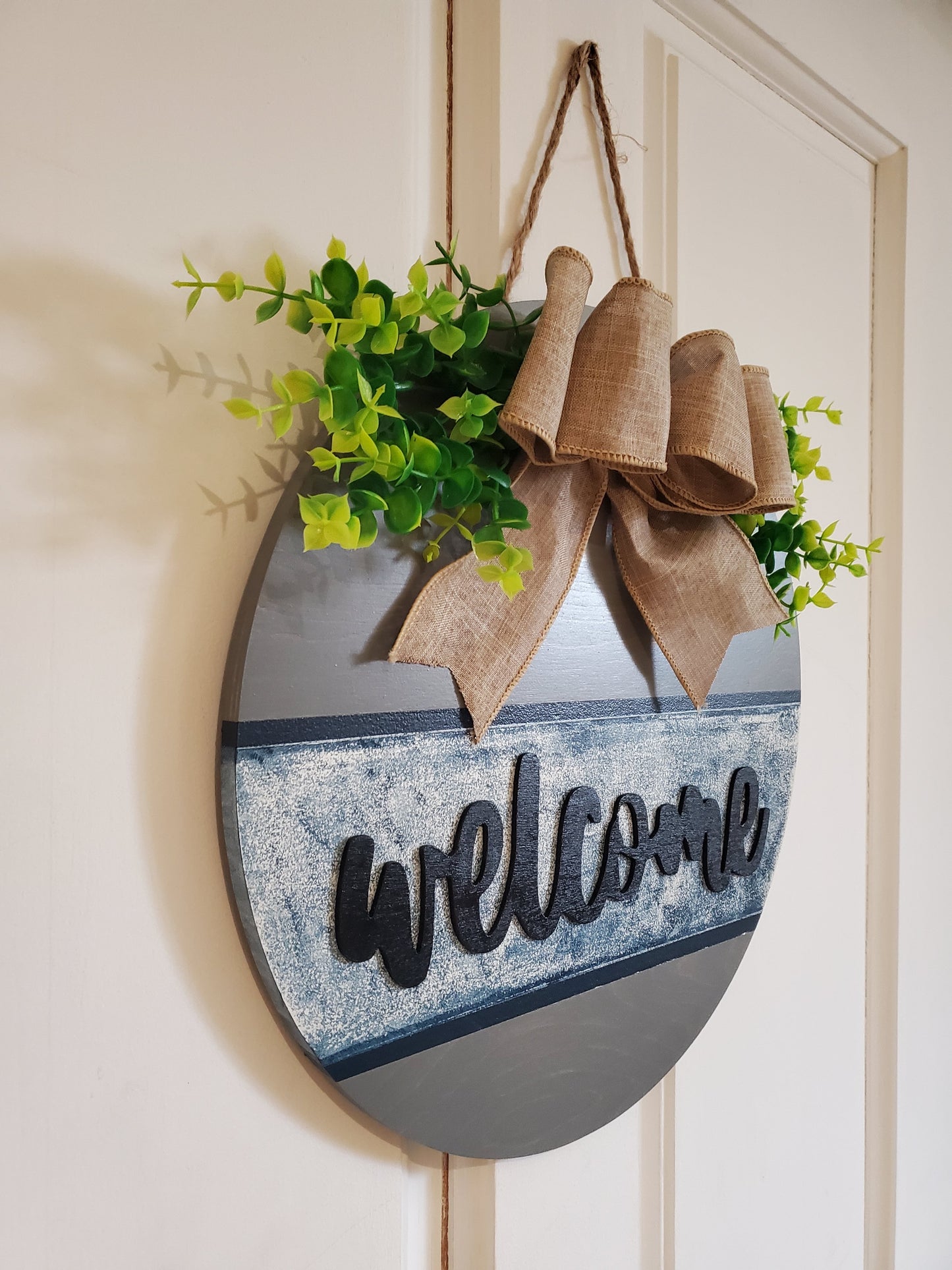 14" 3D Wood Welcome Door hanger - Weathered grey