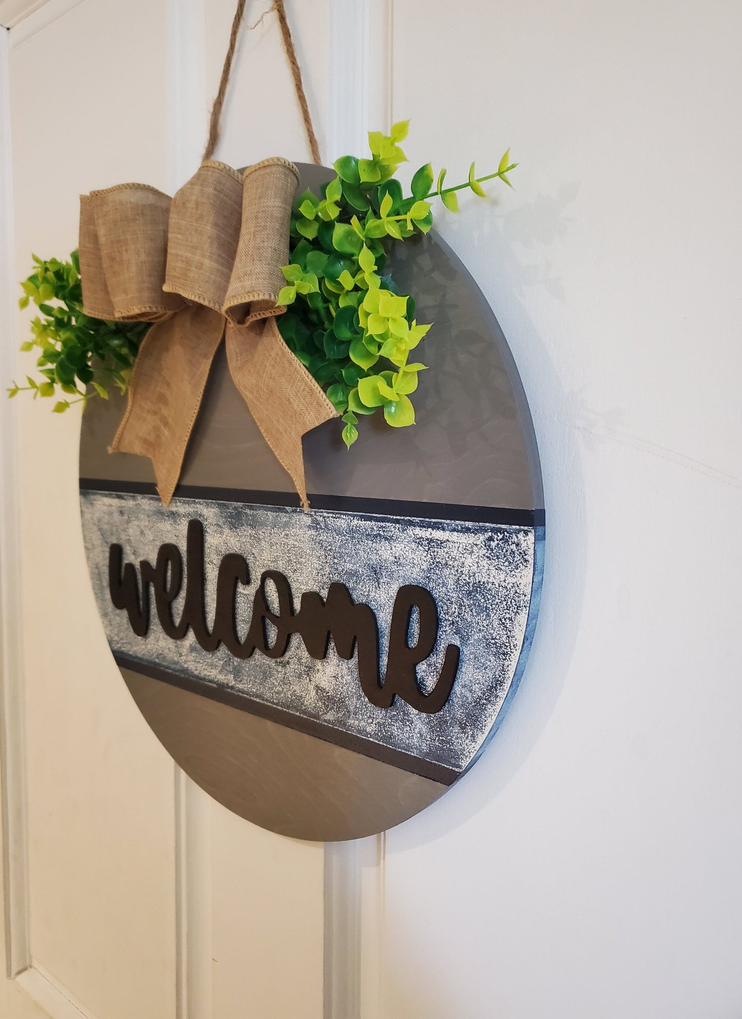 14" 3D Wood Welcome Door hanger - Weathered grey