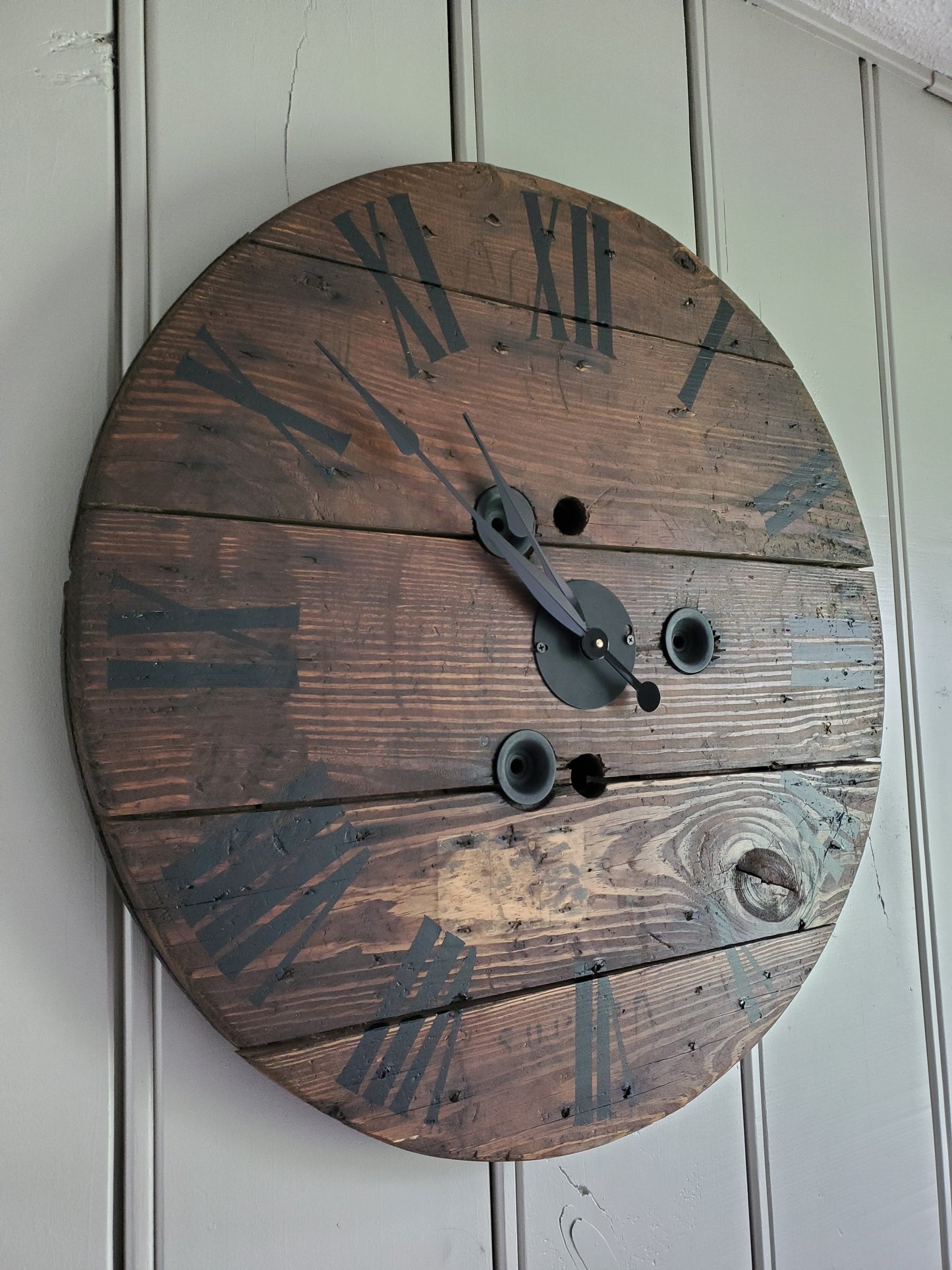 30" Spool clock - Provincial