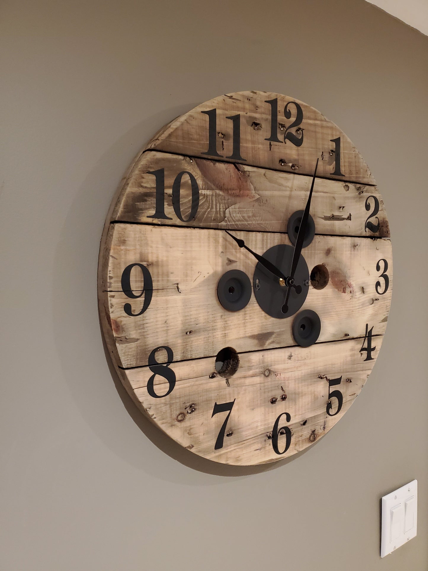 20" Rustic Spool Clock - Natural light brown