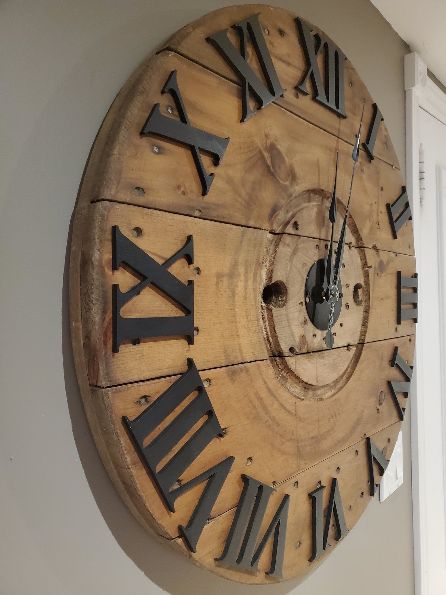 30" Spool Clock -Wood numbers -Ispwich(walnut)