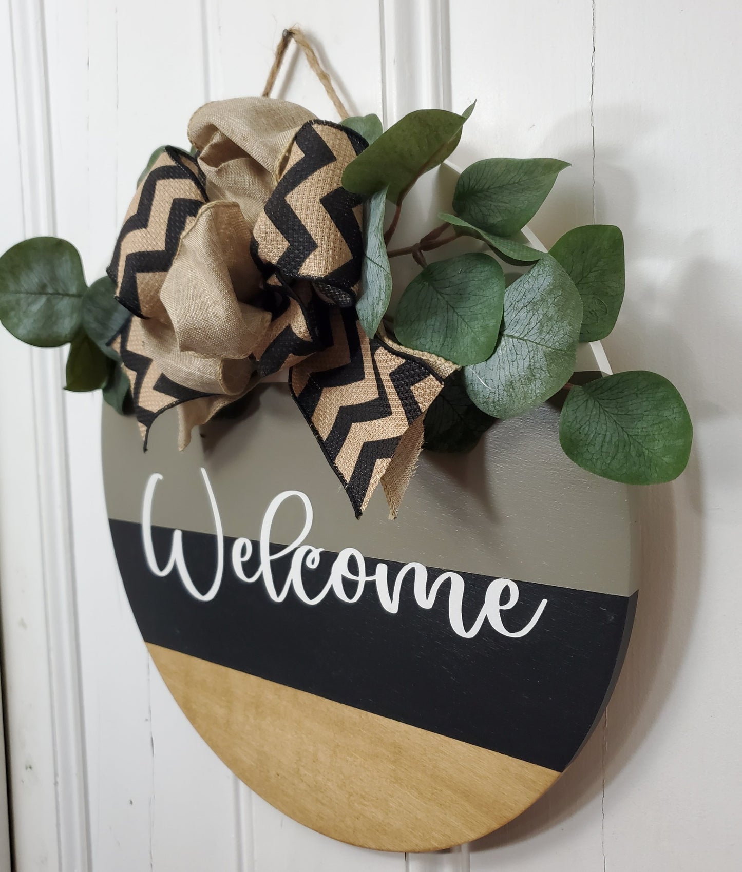 14" Welcome -gray/black striped -chevron