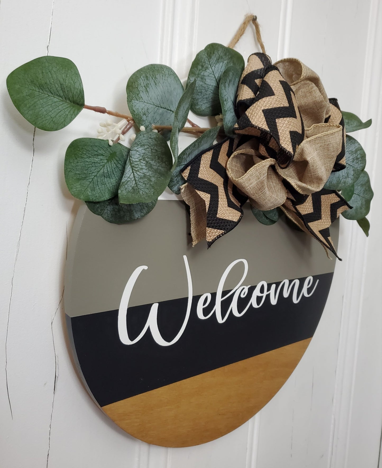 14" Welcome -gray/black striped -chevron