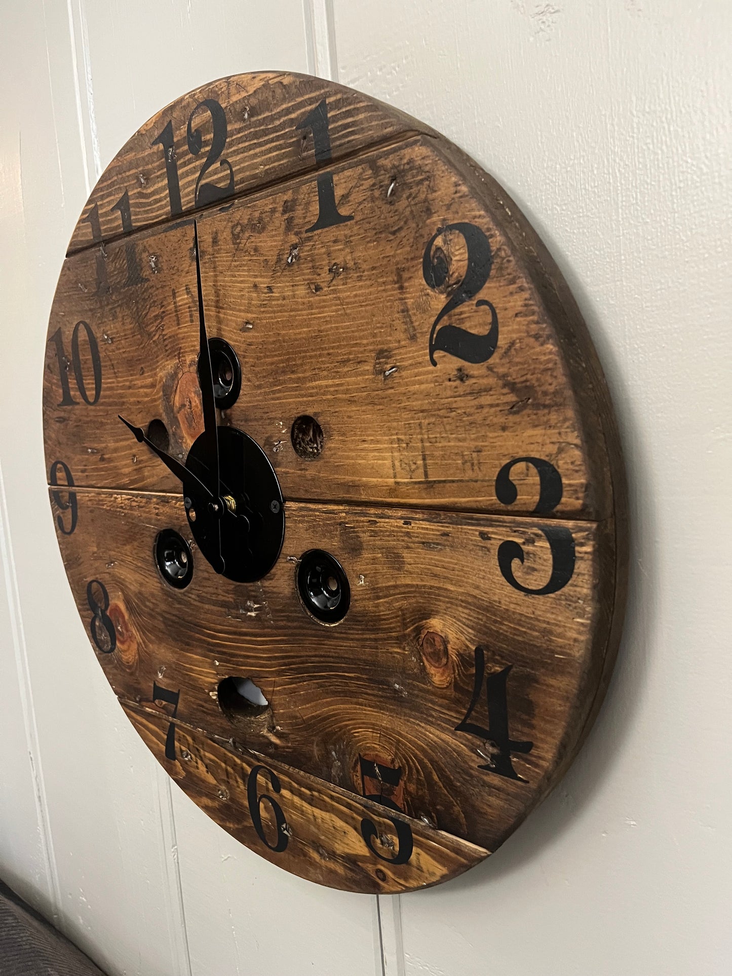 20" Spool clock - Provincial