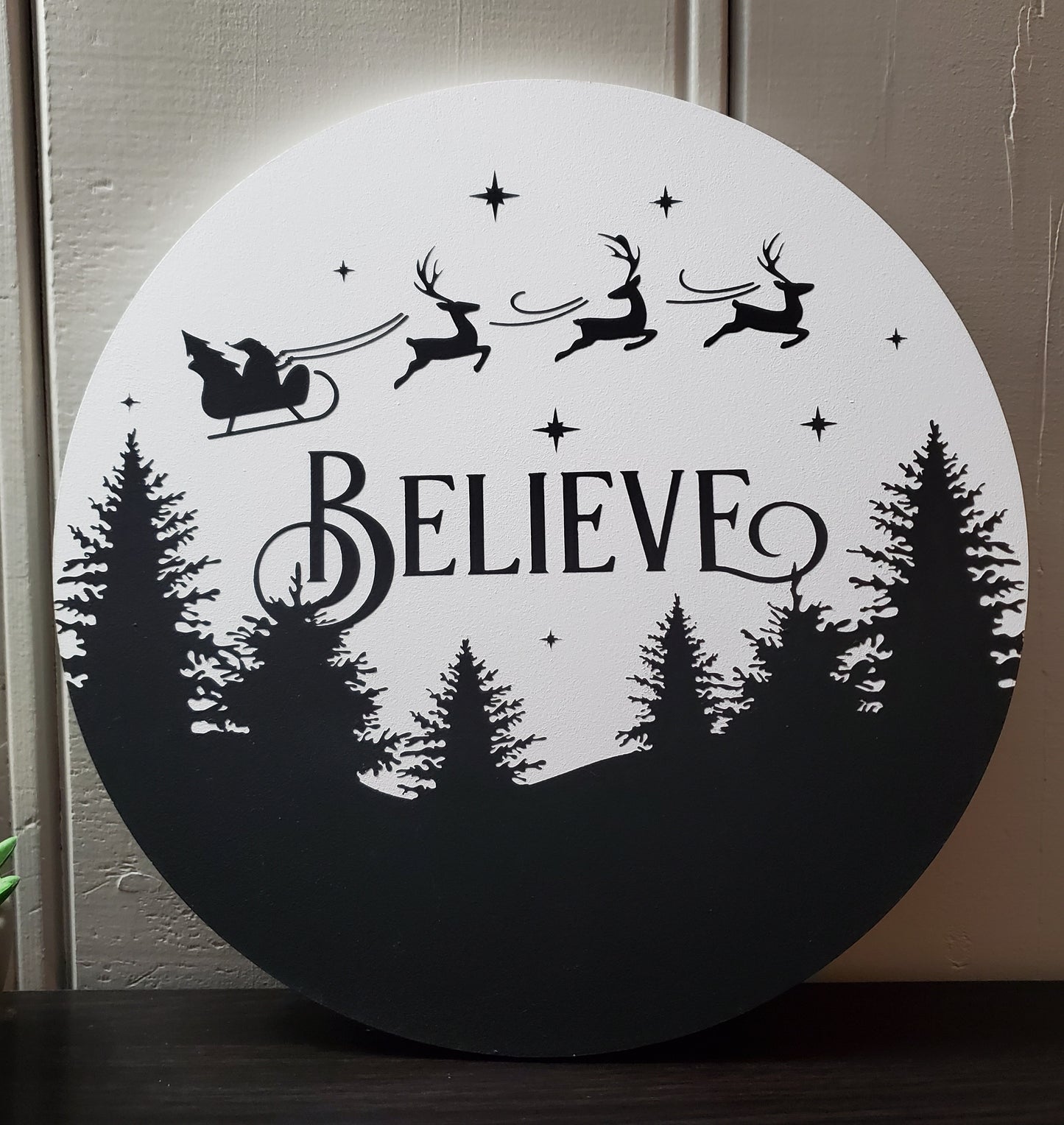 14" Christmas "Believe" -round