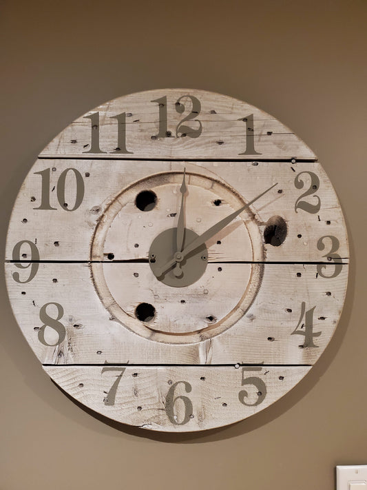 23.5" Spool clock - White washed
