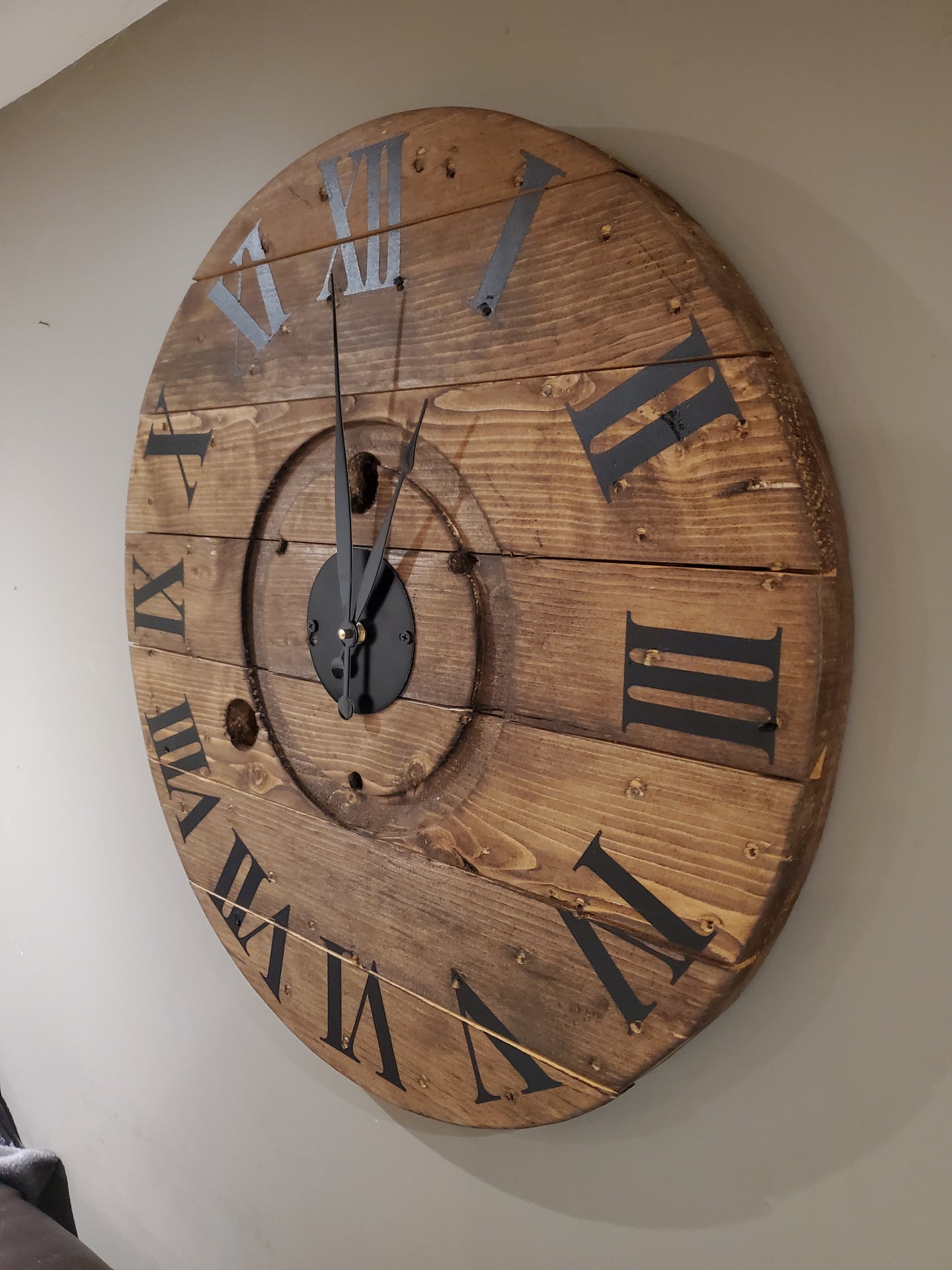 23.5" Spool clock - Roman numerals.