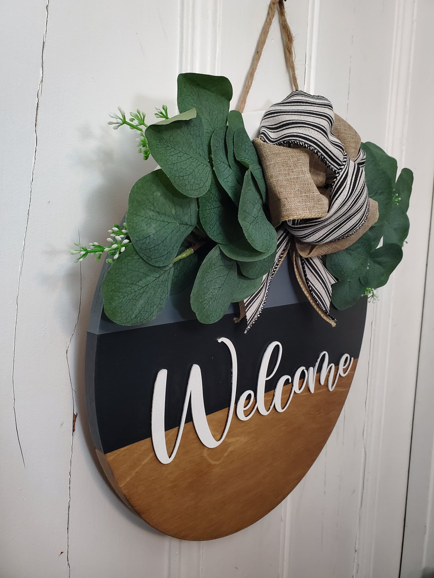 14" 3D Welcome -gray/black striped