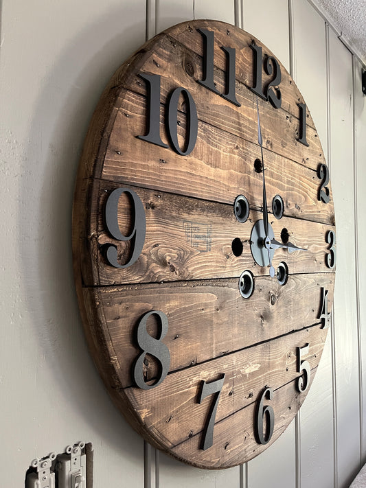 35" 3D Indoor Spool Clock - Provincial