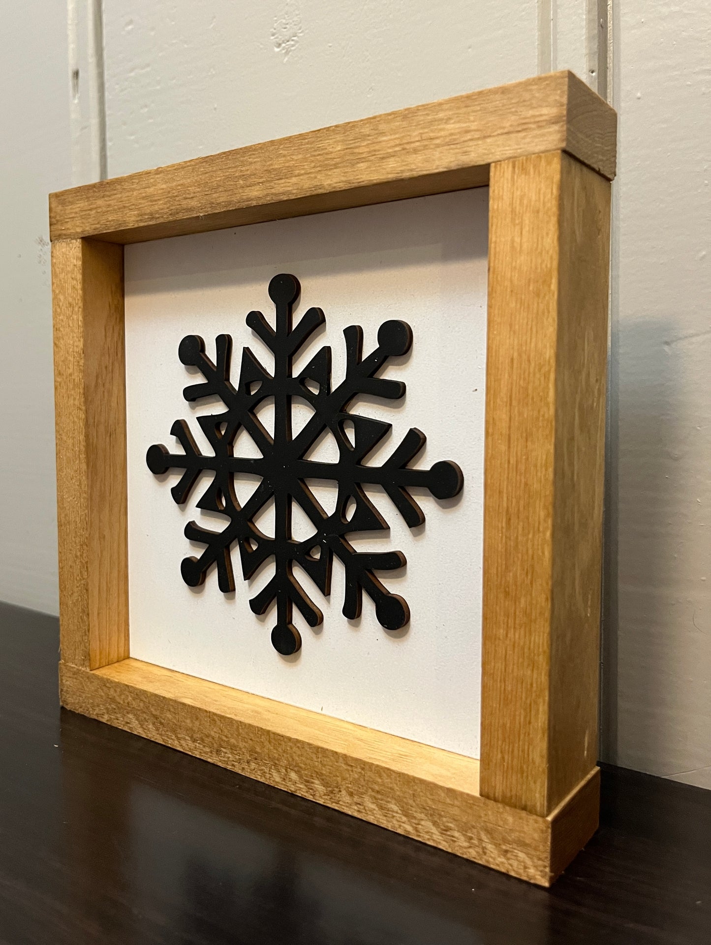 3D Snowflake 8"