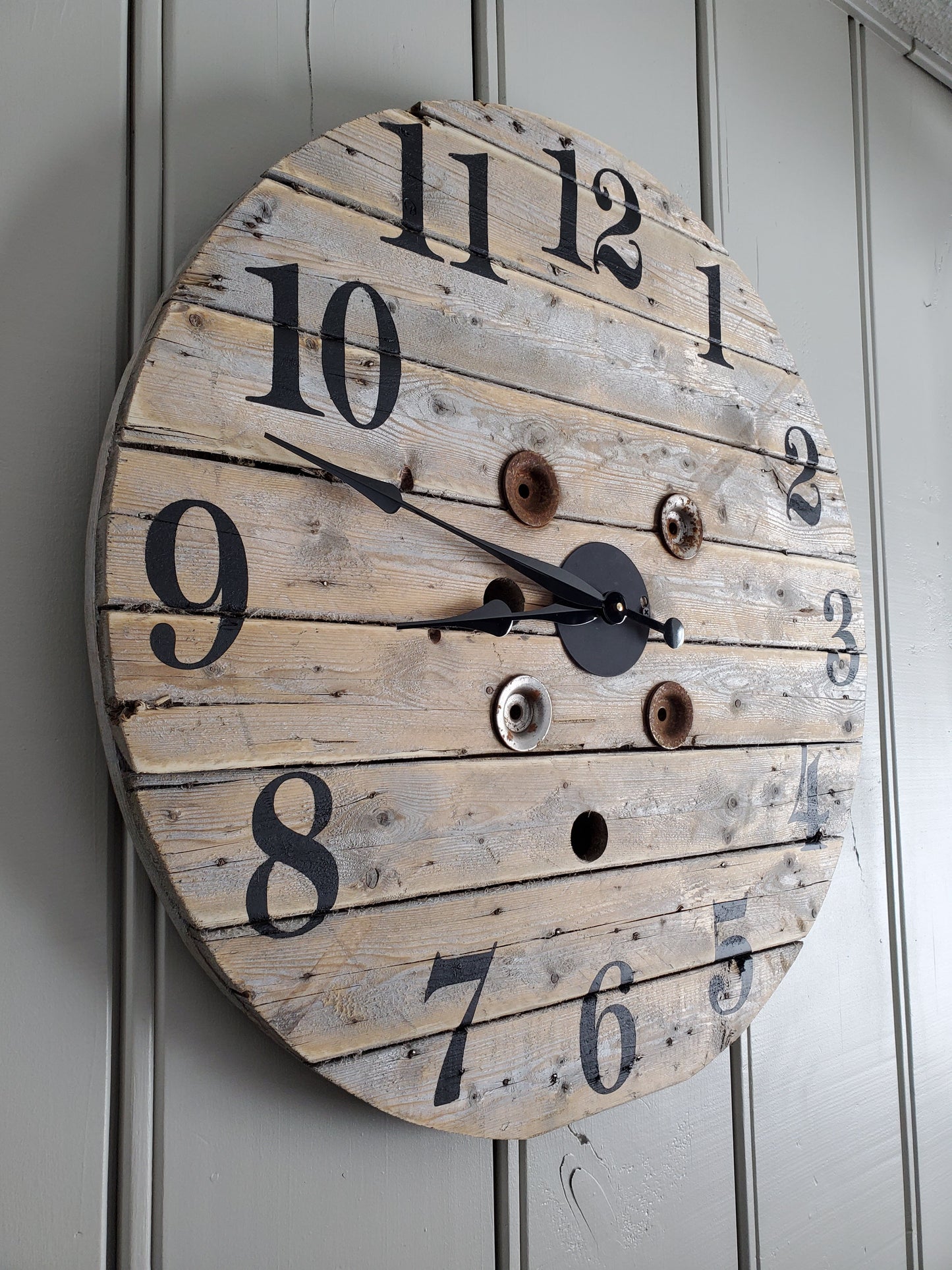 29" Spool clock- Gray/Blue tinge