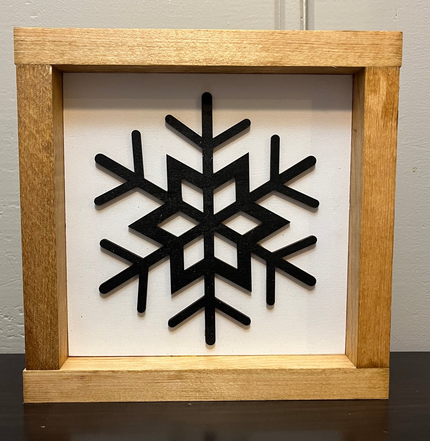 3D Snowflake 8"