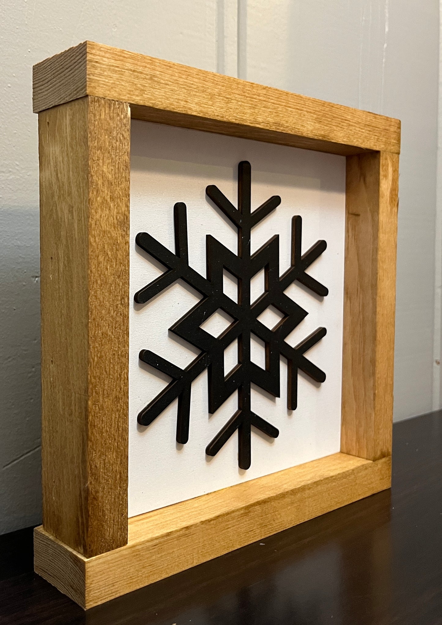 3D Snowflake 8"