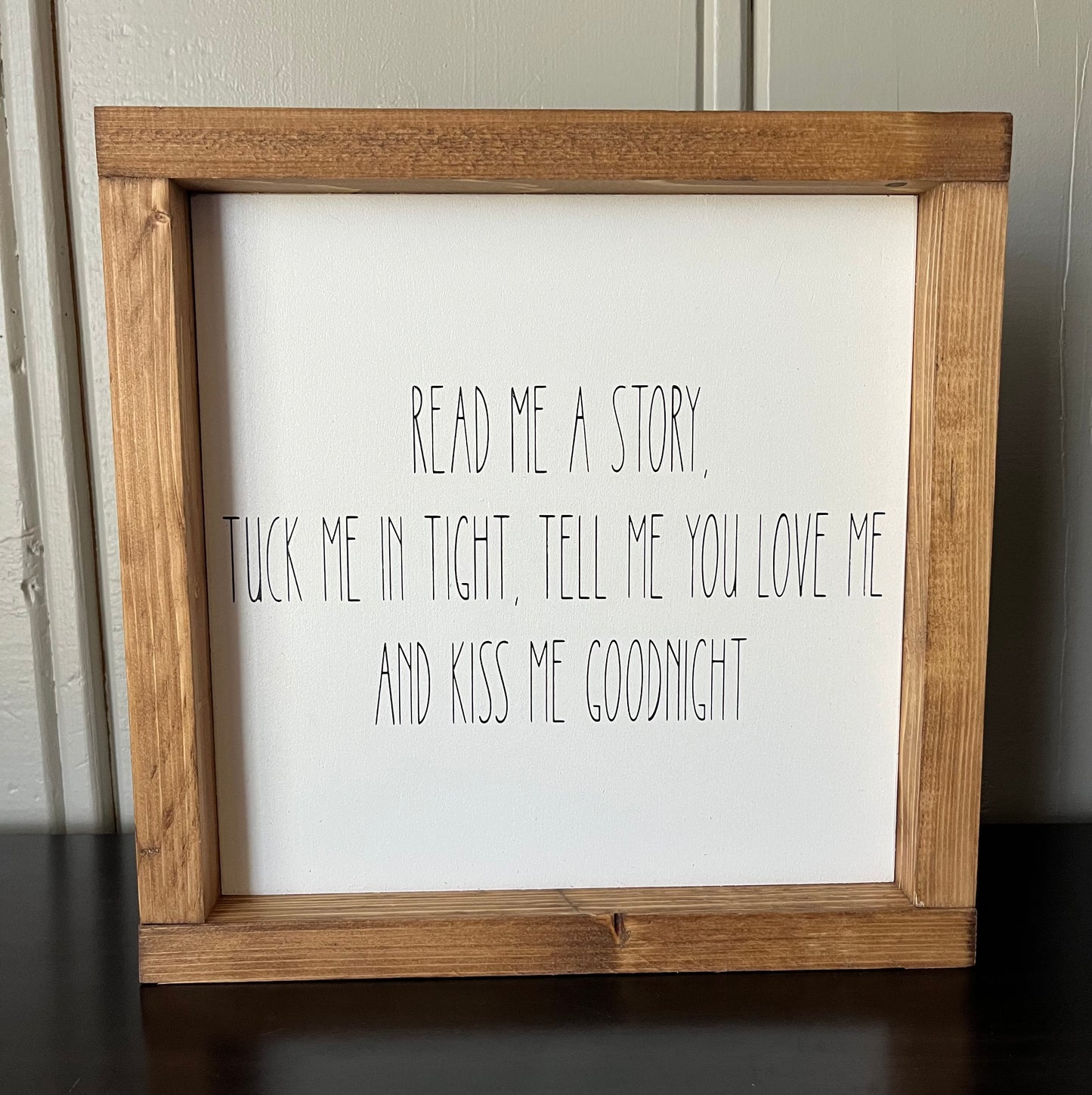 Read Me a story, tuck me in tight 10"