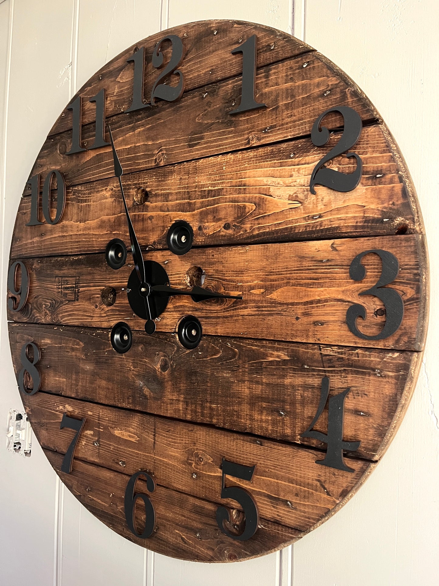 35" 3D Indoor Spool Clock - Provincial
