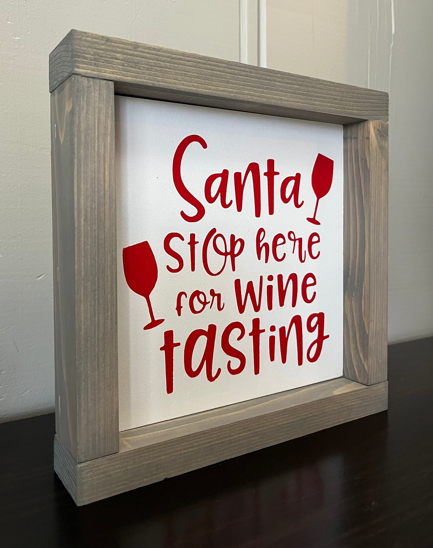 8x8" Santa stops here for wine tasting